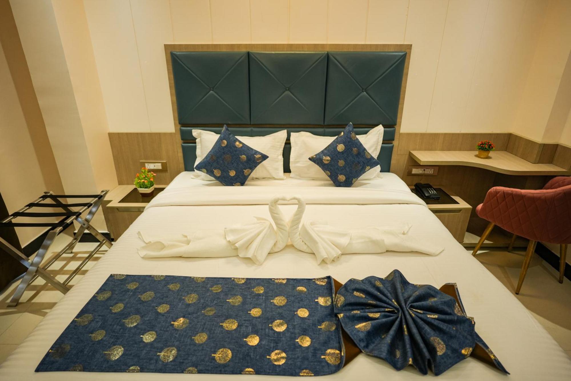 Sri Shyam Hotel